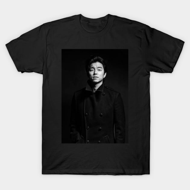 Gong Yoo - V14 T-Shirt by kazumi